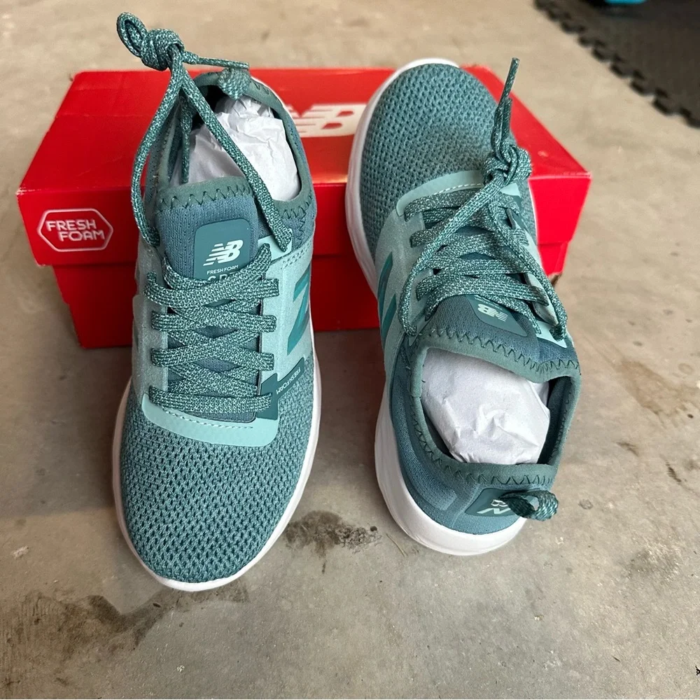 NEW BALANCE WOMENS FRESH FOAM SPORTY V2  RUNNING SHOES SIZE 5 WSPTCB2